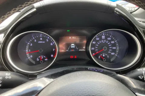 CE73LHD Kia Ceed 1.5T GDi ISG GT-Line 5dr Thumbnail #12