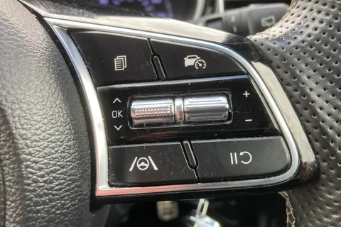 CE73LHD Kia Ceed 1.5T GDi ISG GT-Line 5dr Thumbnail #15