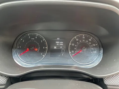DY72NDZ Dacia Sandero Stepway 1.0 TCe Bi-Fuel Comfort 5dr Thumbnail #14