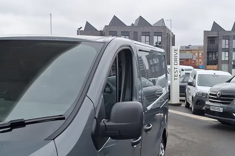 VA23CFF Renault Trafic SL30 Blue dCi 130 Advance Van Thumbnail #10