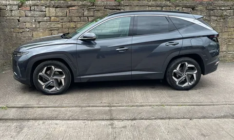 ML23HHE Hyundai Tucson 1.6 TGDi Ultimate 5dr 2WD Thumbnail #4