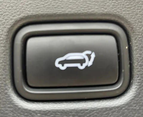 ML23HHE Hyundai Tucson 1.6 TGDi Ultimate 5dr 2WD Thumbnail #10
