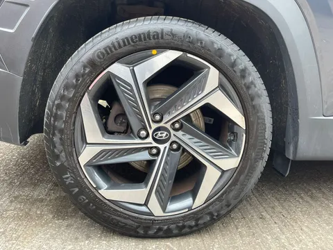 ML23HHE Hyundai Tucson 1.6 TGDi Ultimate 5dr 2WD Thumbnail #12