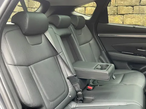 ML23HHE Hyundai Tucson 1.6 TGDi Ultimate 5dr 2WD Thumbnail #16