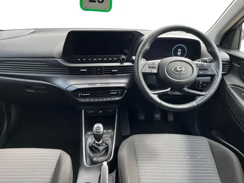 MK71NUM Hyundai i20 1.0T GDi 48V MHD Premium 5dr Thumbnail #12