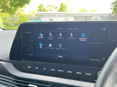MK71NUM Hyundai i20 1.0T GDi 48V MHD Premium 5dr Thumbnail #28