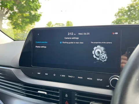 MK71NUM Hyundai i20 1.0T GDi 48V MHD Premium 5dr Thumbnail #30