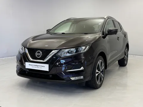 4 of 36 for Nissan Qashqai 1.5 dCi N-Connecta 5dr
