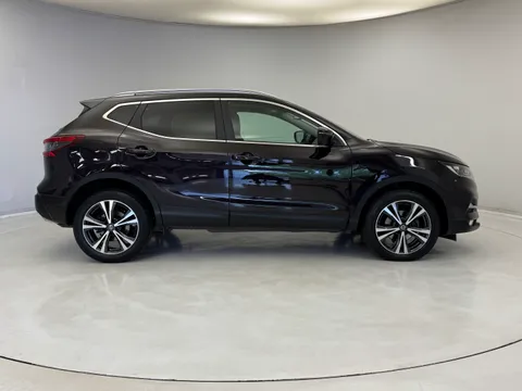 9 of 36 for Nissan Qashqai 1.5 dCi N-Connecta 5dr