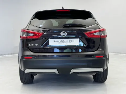 7 of 36 for Nissan Qashqai 1.5 dCi N-Connecta 5dr