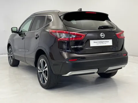 8 of 36 for Nissan Qashqai 1.5 dCi N-Connecta 5dr