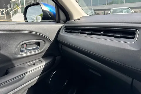 29 of 38 for Honda Hr-V 1.5 i-VTEC EX 5dr