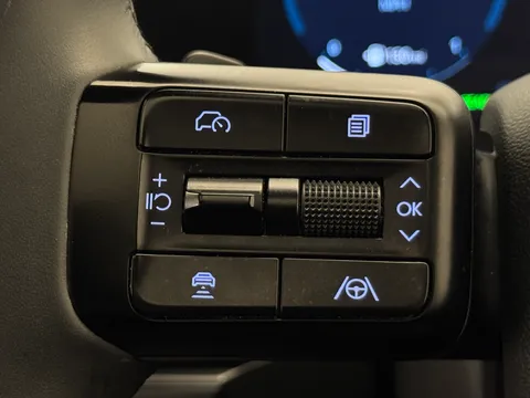 PX25ZYV Hyundai Santa Fe 1.6 TGDi Hybrid Calligraphy 5dr 4WD Auto Thumbnail #26