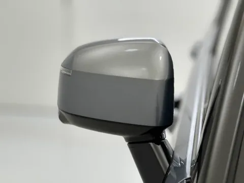 PX25ZYV Hyundai Santa Fe 1.6 TGDi Hybrid Calligraphy 5dr 4WD Auto Thumbnail #40