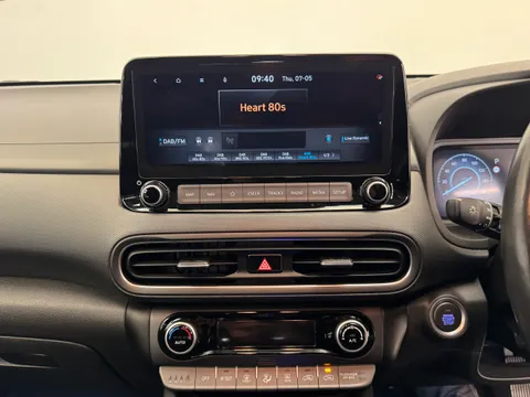FX22ZFA Hyundai Kona 1.6 GDi Hybrid Premium 5dr DCT Thumbnail #20