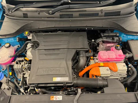 FX22ZFA Hyundai Kona 1.6 GDi Hybrid Premium 5dr DCT Thumbnail #22
