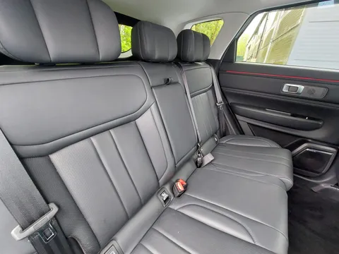 16 of 40 for Jaecoo 7 1.5T SHS Luxury 5dr Auto