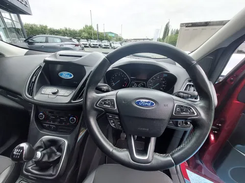 DE69XFS Ford Kuga 1.5 EcoBoost Titanium Edition 5dr 2WD Thumbnail #11