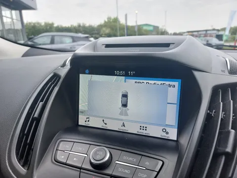 DE69XFS Ford Kuga 1.5 EcoBoost Titanium Edition 5dr 2WD Thumbnail #24