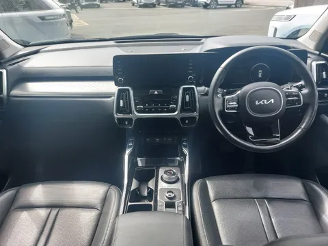 FL22UJM Kia Sorento 2.2 CRDi 3 5dr DCT Thumbnail #2
