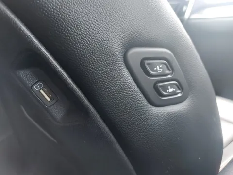 FL22UJM Kia Sorento 2.2 CRDi 3 5dr DCT Thumbnail #13