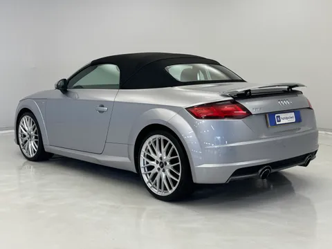 DU66DBY Audi TT 1.8T FSI S Line 2dr Thumbnail #4