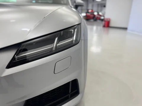 DU66DBY Audi TT 1.8T FSI S Line 2dr Thumbnail #18