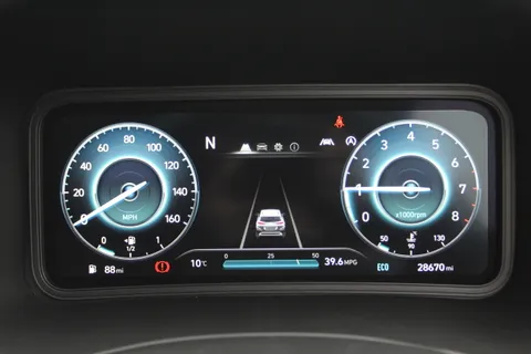 17 of 36 for HYUNDAI KONA 1.0 TGDi 48V MHEV SE Connect 5dr