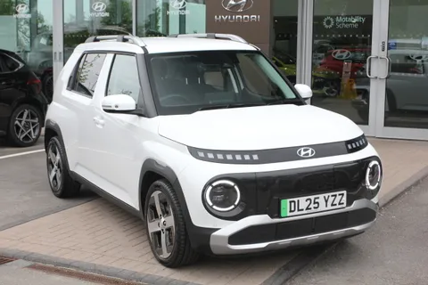 DL25YZZ Hyundai Inster 85kW 02 49kWh 5dr Auto Thumbnail #1