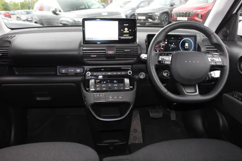 DL25YZZ Hyundai Inster 85kW 02 49kWh 5dr Auto Thumbnail #11