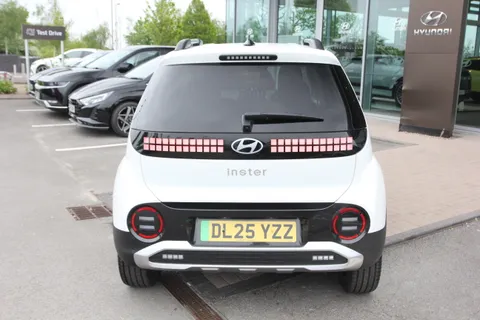 DL25YZZ Hyundai Inster 85kW 02 49kWh 5dr Auto Thumbnail #29