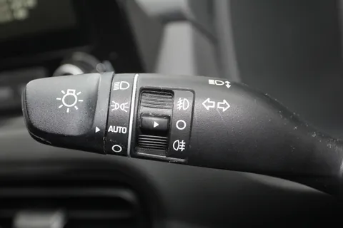 20 of 36 for Hyundai Kona 1.0 TGDi 48V MHEV Premium 5dr
