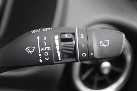 21 of 36 for Hyundai Kona 1.0 TGDi 48V MHEV Premium 5dr