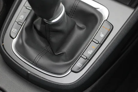 23 of 36 for Hyundai Kona 1.0 TGDi 48V MHEV Premium 5dr