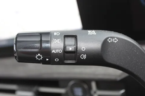 DV75BAO Hyundai Santa Fe 1.6 TGDi Plug-in Hybrid Ultimate 5dr 4WD Auto Thumbnail #24
