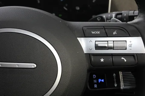 SA25AXU Hyundai Tucson 1.6T Plug-in Hybrid Ultimate 5dr Auto Thumbnail #16