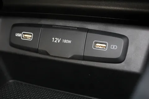 PE72AVF Hyundai Tucson 1.6 TGDi 48V MHD SE Connect 5dr 2WD DCT Thumbnail #11