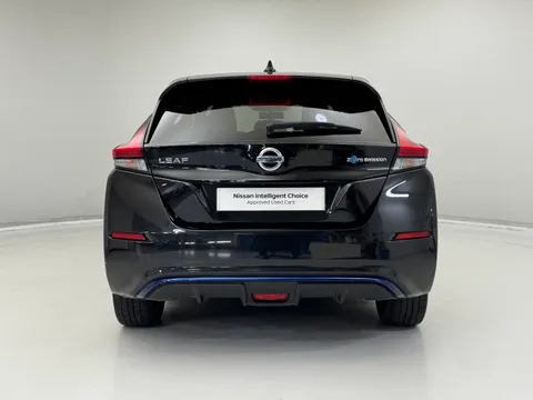 VE70OOJ Nissan LEAF 160kW e+ Tekna 62kWh 5dr Auto Thumbnail #8