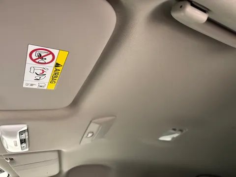 VE70OOJ Nissan LEAF 160kW e+ Tekna 62kWh 5dr Auto Thumbnail #16