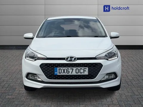 DX67OCF Hyundai i20 1.2 Premium Nav 5dr Thumbnail #7