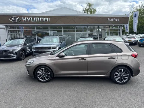 DS21YPE Hyundai i30 1.0T GDi Premium 5dr DCT Thumbnail #4