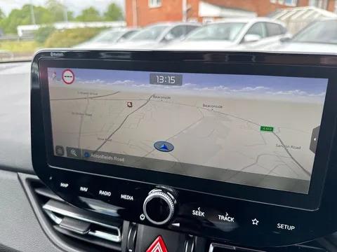DS21YPE Hyundai i30 1.0T GDi Premium 5dr DCT Thumbnail #34