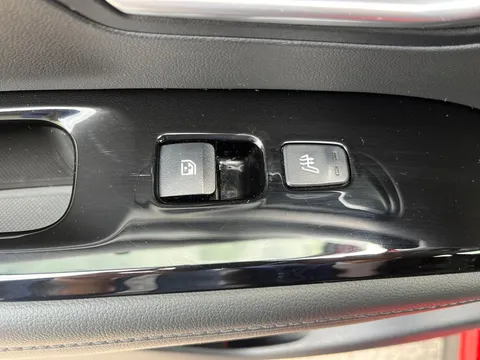 MK22KWX Hyundai Tucson 1.6 TGDi Ultimate 5dr 2WD Thumbnail #16