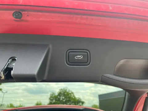 MK22KWX Hyundai Tucson 1.6 TGDi Ultimate 5dr 2WD Thumbnail #18