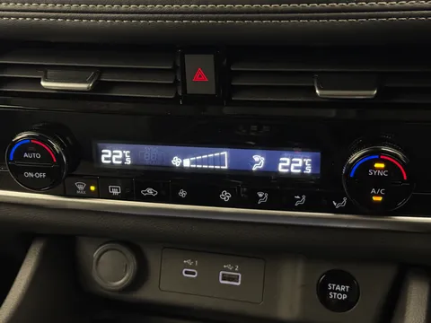 BL25ZGO Nissan X-Trail 1.5 E-Power E-4orce 213 N-Connecta 5dr Auto Thumbnail #28