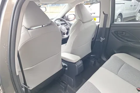 MD72LAO Toyota Yaris 1.5 Hybrid Excel 5dr CVT Thumbnail #31