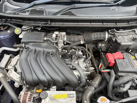 9 of 25 for NISSAN JUKE 1.6 N-Connecta 5dr Xtronic