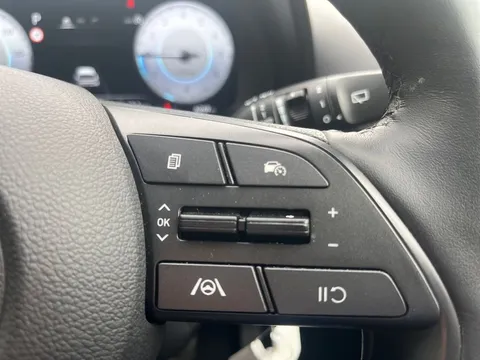 EF25MVZ Hyundai i20 1.0T GDi Premium 5dr DCT Thumbnail #18