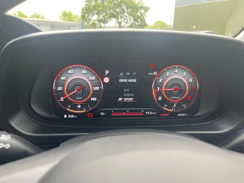 EF25MVZ Hyundai i20 1.0T GDi Premium 5dr DCT Thumbnail #26