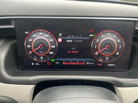 HN23JXF Hyundai Tucson 1.6 TGDi Plug-in Hybrid Ultimate 5dr 4WD Auto Thumbnail #21